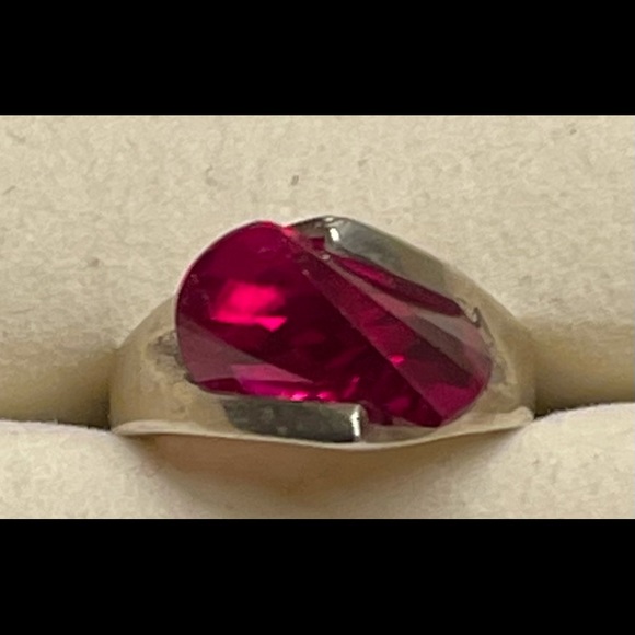 925 Silver. - Picture 1 of 2